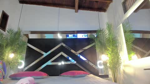 Alessa  online show from 01.22.25