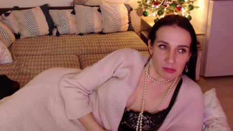 Sandra online show from 12.29.24