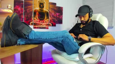 ALESSANDRO  WYE online show from 01.19.25