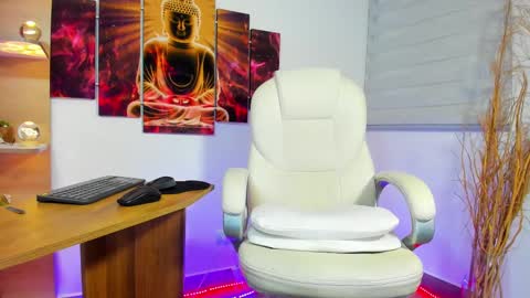 ALESSANDRO  WYE online show from 01.19.25