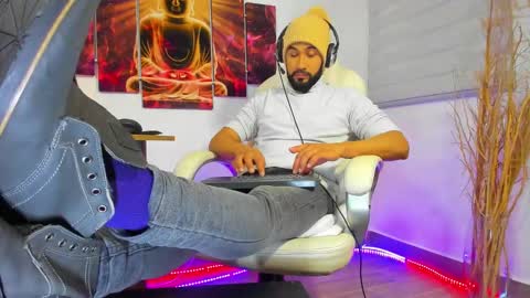 ALESSANDRO  WYE online show from 01.26.25