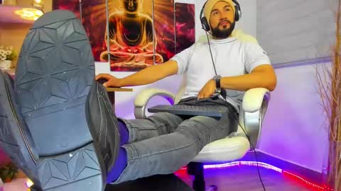 ALESSANDRO  WYE online show from 01.26.25