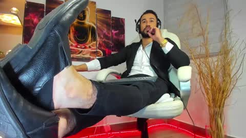 ALESSANDRO  WYE online show from 02.13.25