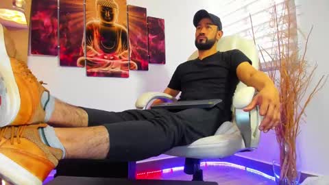 ALESSANDRO  WYE online show from 02.25.25