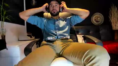 ALESSANDRO  WYE online show from 10.11.25