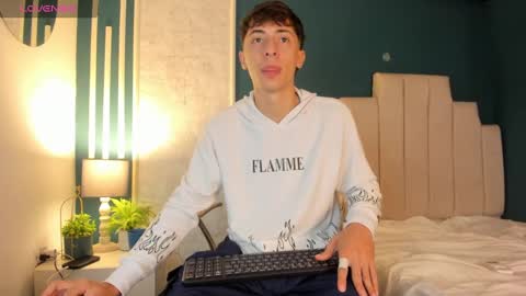 Alessandro Dybala online show from 12.30.24