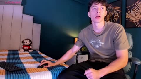 Alessandro Dybala online show from 11.15.25