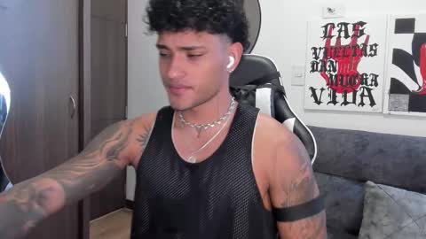 Alessandro Vanni online show from 12.22.25