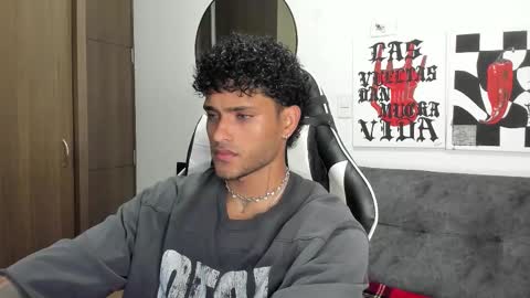 Alessandro Vanni online show from 01.08.26