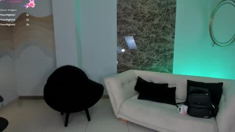 ALESSA ROMERO  online show from 01.16.25
