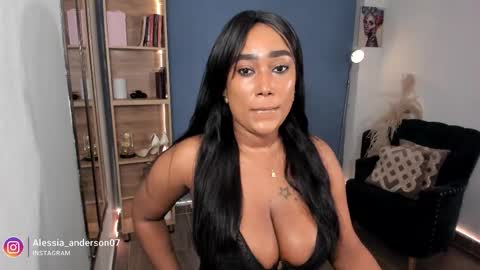 Yy  online show from 11.25.25