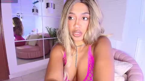 Alejandra  online show from 12.14.25