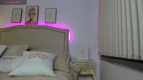 Alessia cruz online show from 02.17.25