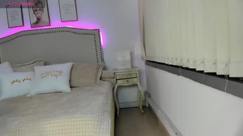 Alessia cruz online show from 02.20.25