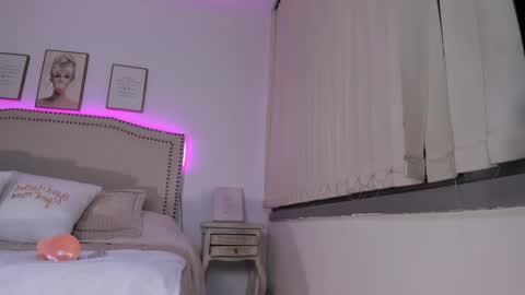 Alessia cruz online show from 03.05.25