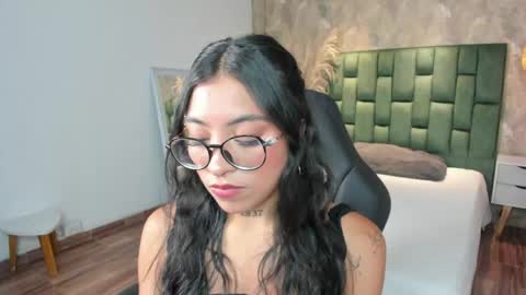 Alessia  online show from 05.05.26