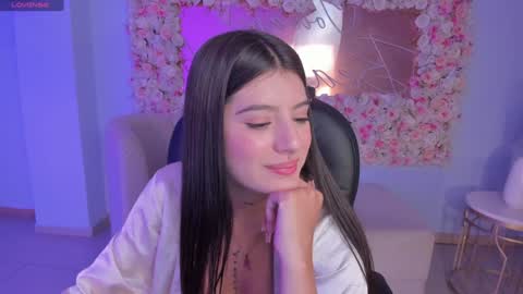 Alessia  online show from 12.14.24