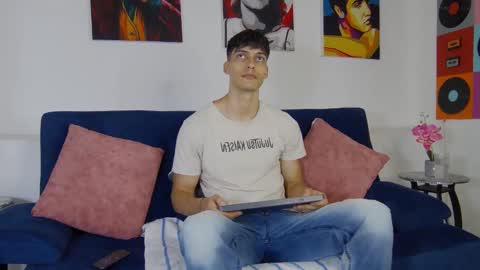 Alessio online show from 11.20.25