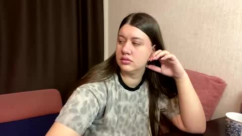 Aletta Oushen online show from 12.08.24