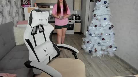 Aletta Oushen online show from 01.12.26