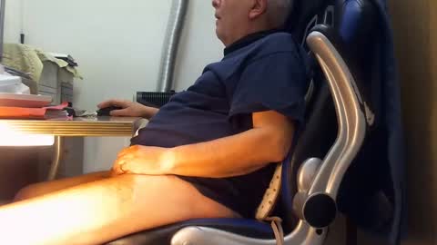 alex47100 online show from 02.04.25