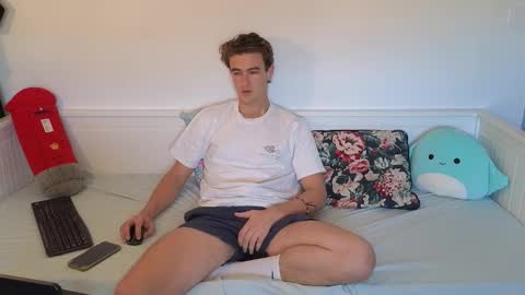 Alex83530 online show from 12.15.25