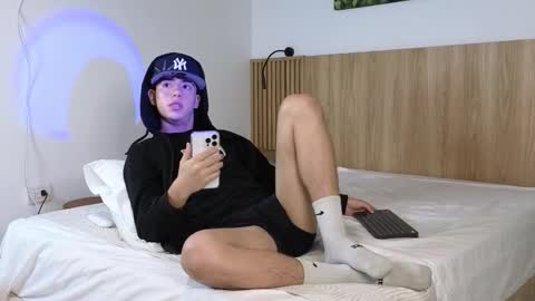 alex online show from 10.30.25