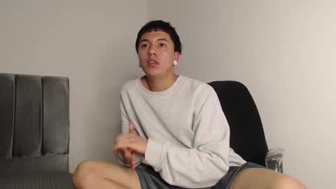 Owen online show from 10.04.25