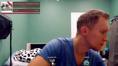 Snapshot of alex_amazing chatting on 12.01.24 Alex Amazing online show from 12.01.24