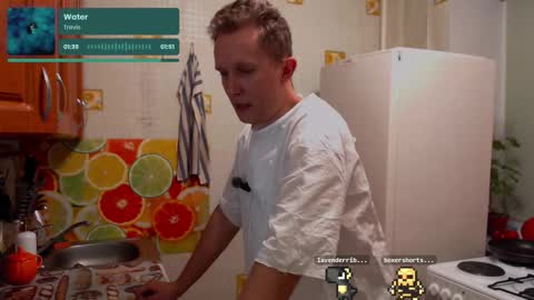 Snapshot of alex_amazing chatting on 11.01.25 Alex Amazing online show from 11.01.25