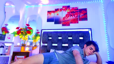 sneider online show from 09.20.25