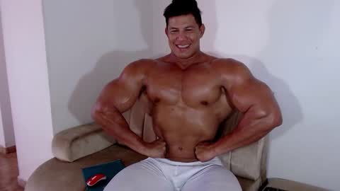 perseuz online show from 12.04.24