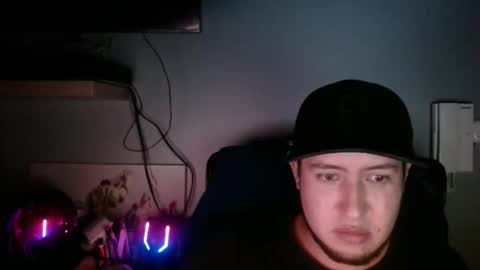 Snapshot of alex_colombia_b chatting on 03.05.25 alex online show from 03.05.25