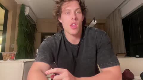 Snapshot of alex_islive chatting on 05.13.26 Alex Stone online show from 05.13.26