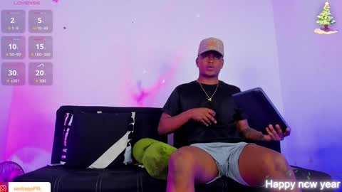 Snapshot of alex_lord_ chatting on 12.30.24 i am Alex online show from 12.30.24