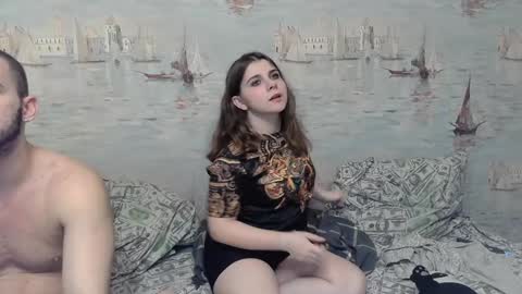 Alex and Sarah online show from 01.21.25