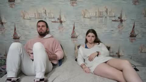 Alex and Sarah online show from 10.13.25