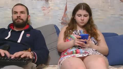 Alex and Sarah online show from 04.23.26