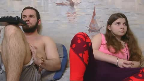 Alex and Sarah online show from 05.18.26