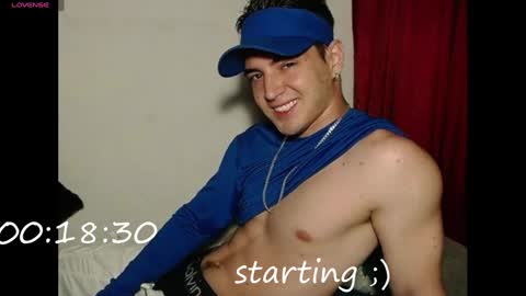 Snapshot of alex_smith0 chatting on 01.06.25 online show from 01.06.25