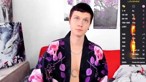 Snapshot of alex_wandhot chatting on 10.02.25 Alex WandHot online show from 10.02.25