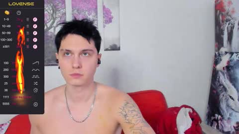 Alex WandHot online show from 12.22.25