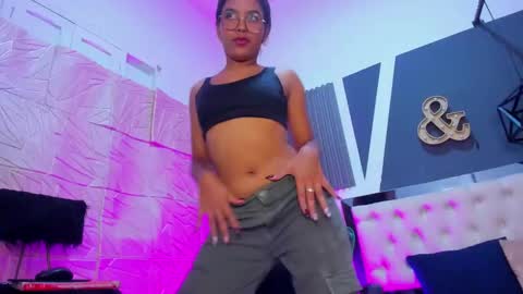 alexa andherson online show from 02.12.25