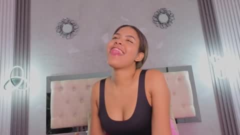 alexa andherson online show from 10.27.25