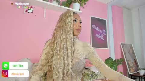 Alexandra  online show from 01.30.25