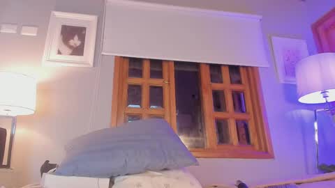 Alexandra  online show from 03.12.25