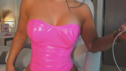 alexa_tobar online show from 02.21.25