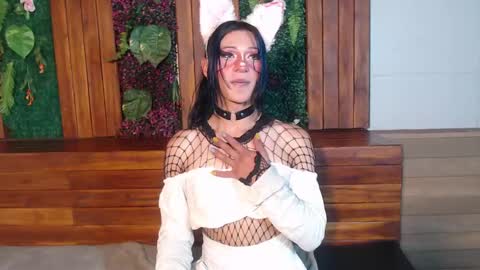 alexa_vandercloude online show from 02.27.25