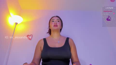 Snapshot of alexa_will chatting on 02.28.25 alexa_will online show from 02.28.25
