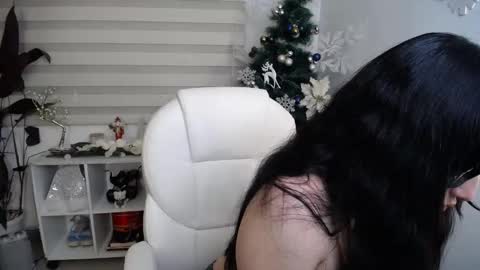 alexaa_obrien online show from 12.13.24